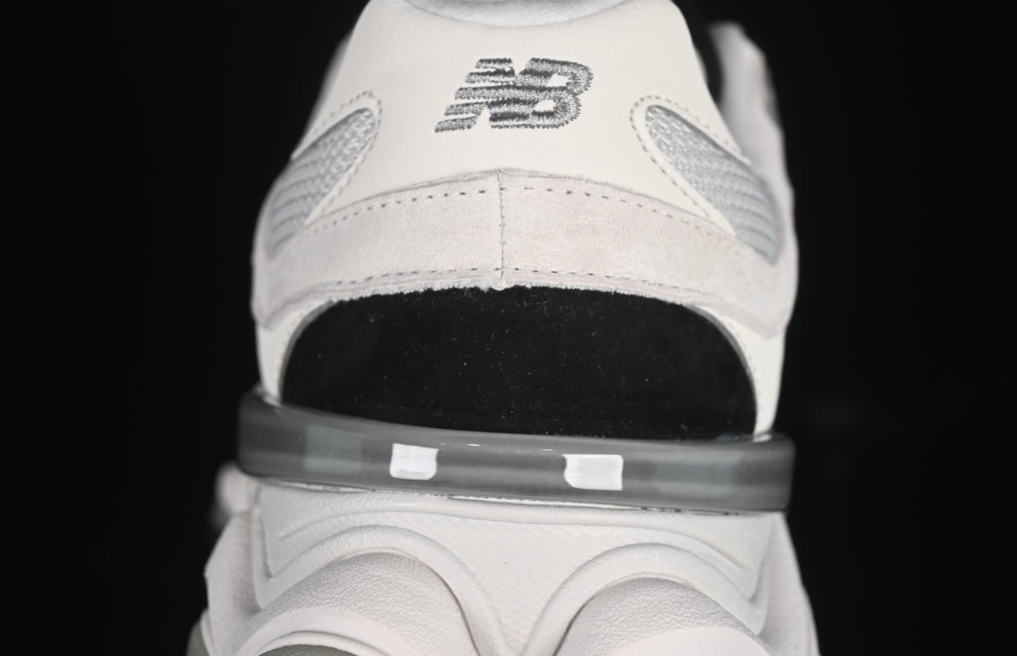 9060 Off White Black Sneakers