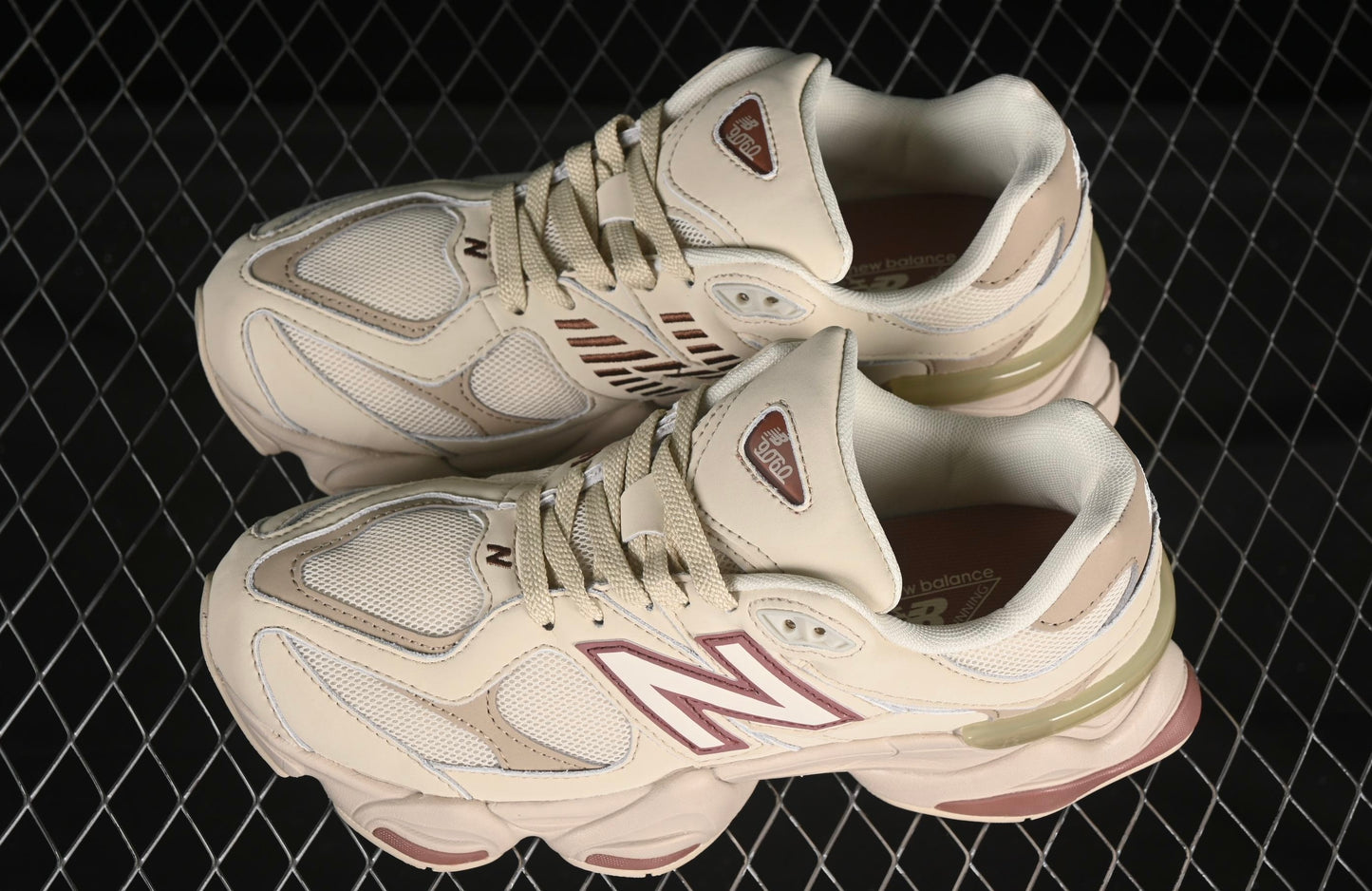 9060 Bone Sparrow Sneakers