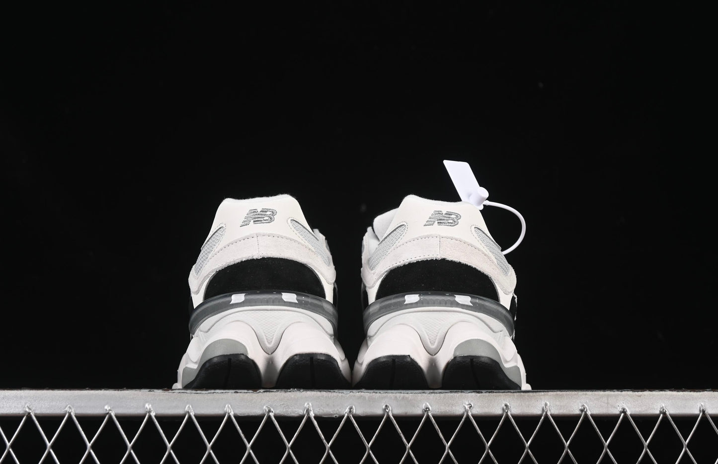 9060 Off White Black Sneakers