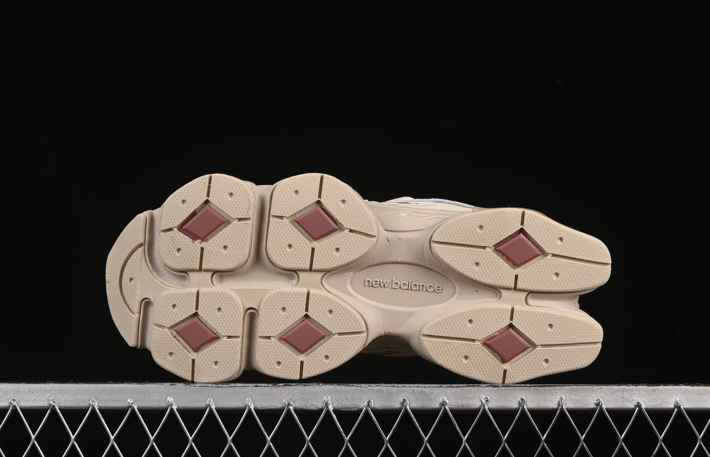 9060 Bone Sparrow Sneakers
