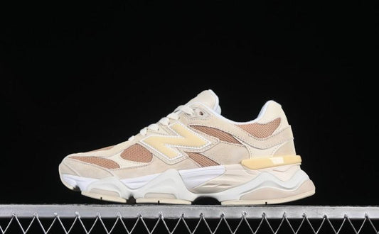 9060 Sea Salt Beige Sneakers
